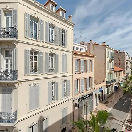 Studio Centre-Palais 7 Min-Plages